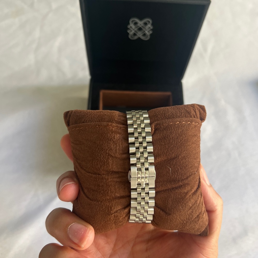 Watch Pascal - image 5